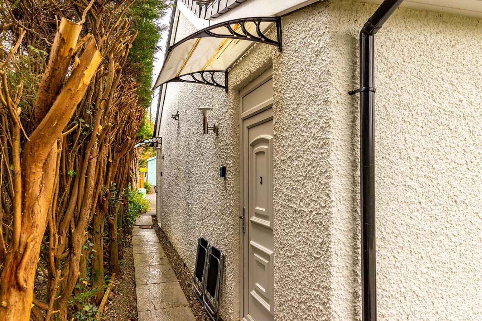 Windermere Studio Rooms - With Free Car Parking Onsite Экстерьер фото